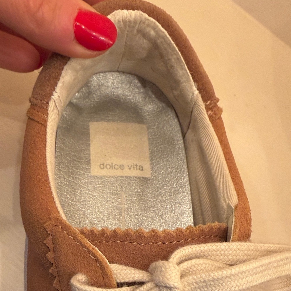 Dolce Vita Tan Suede Women's Sneakers 7.5 - Picture 3 of 7